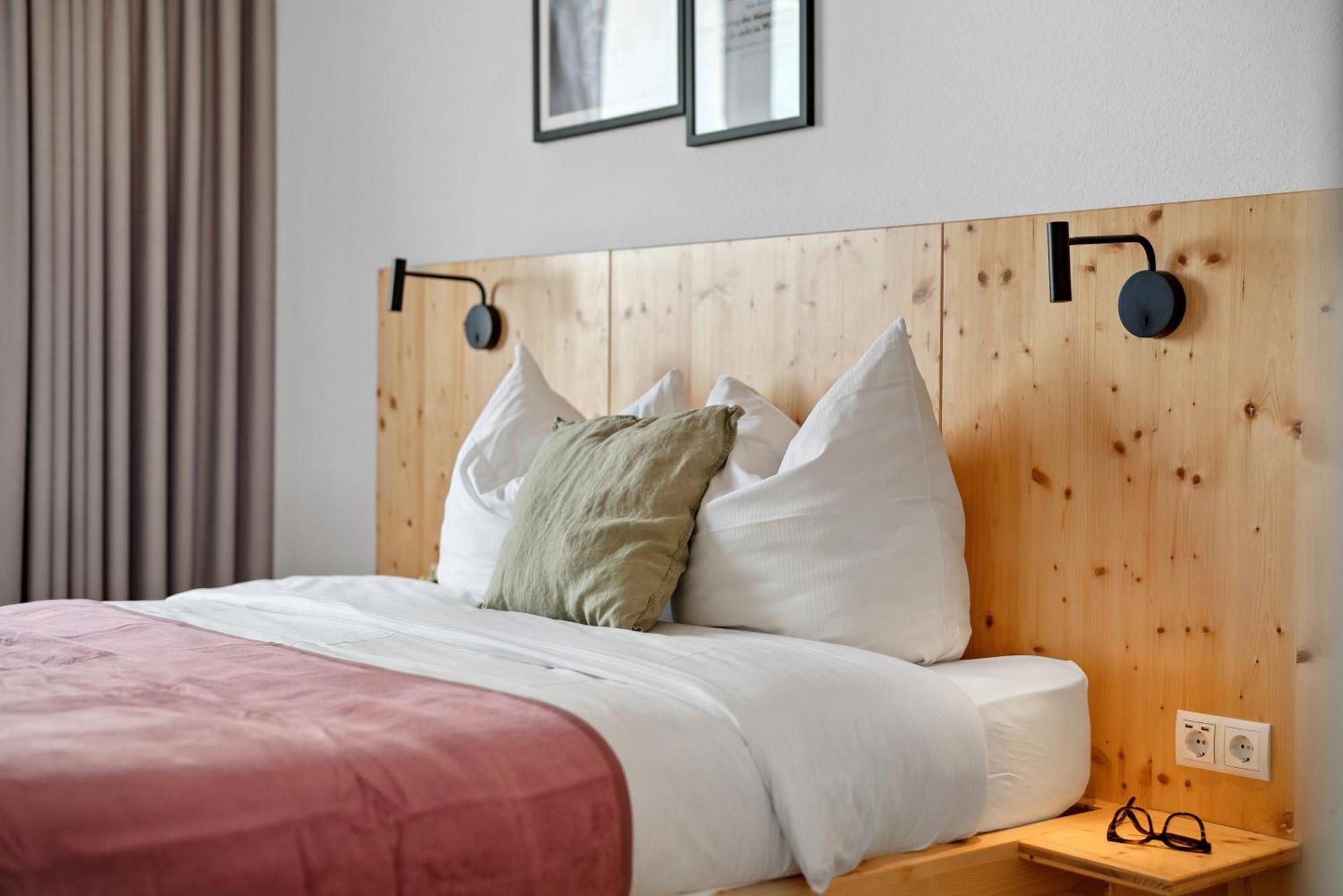 Arbio I Rooms & Apartments Freiburg Esterno foto