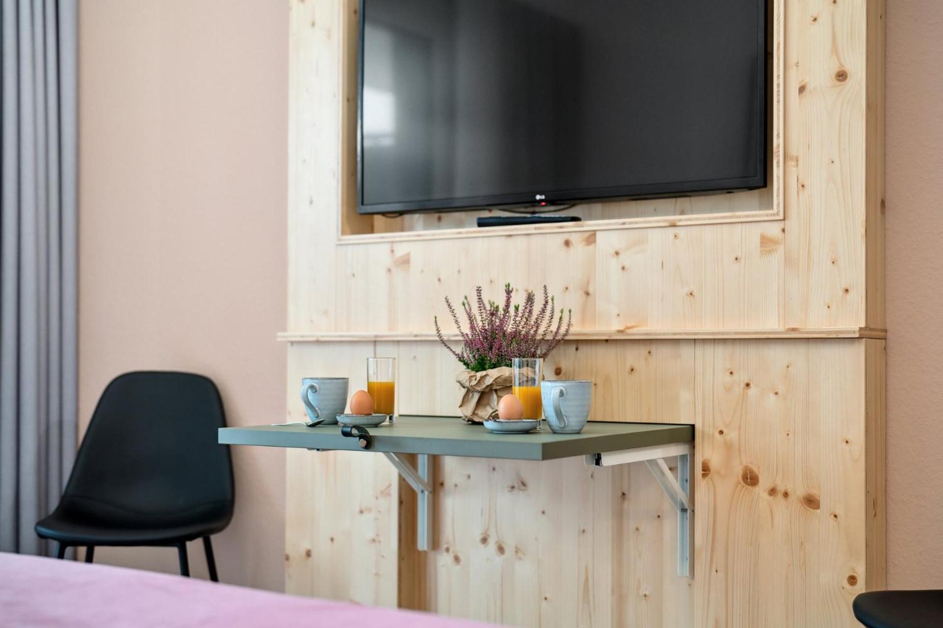 Arbio I Rooms & Apartments Freiburg Esterno foto